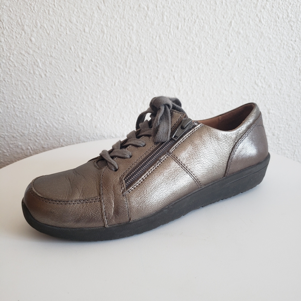Vionic Abigail Met Walking Shoes Laced Up Metallic